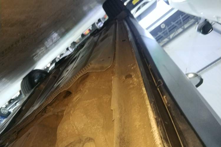 Used Volkswagen Tharu 2022 330TSI Four-Wheel Drive Flagship Edition Left Side Sill