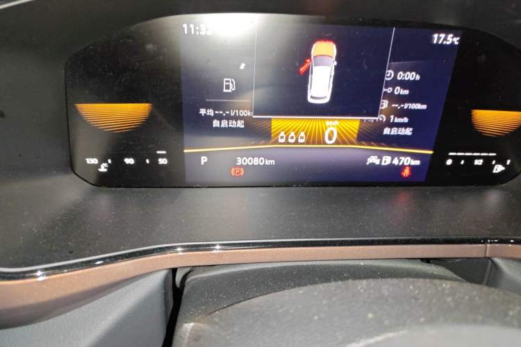 Used Volkswagen Tharu 2022 280TSI Two-Wheel-Drive Luxury Edition Odometer Close Up