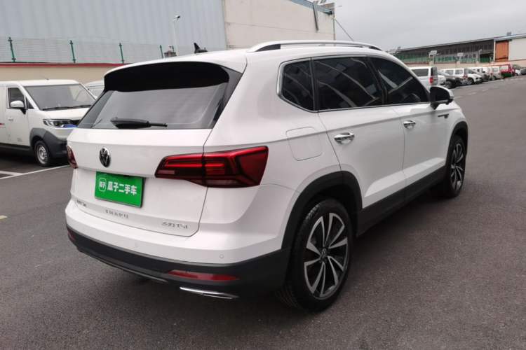 Used Volkswagen Tharu 2022 280TSI Two-Wheel-Drive Luxury Edition Rear Right 45 Deg