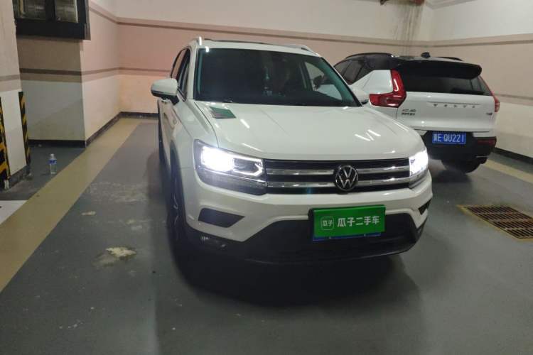 Used Volkswagen Tharu 2022 280TSI Two-Wheel-Drive Luxury Edition Right Front Headlight