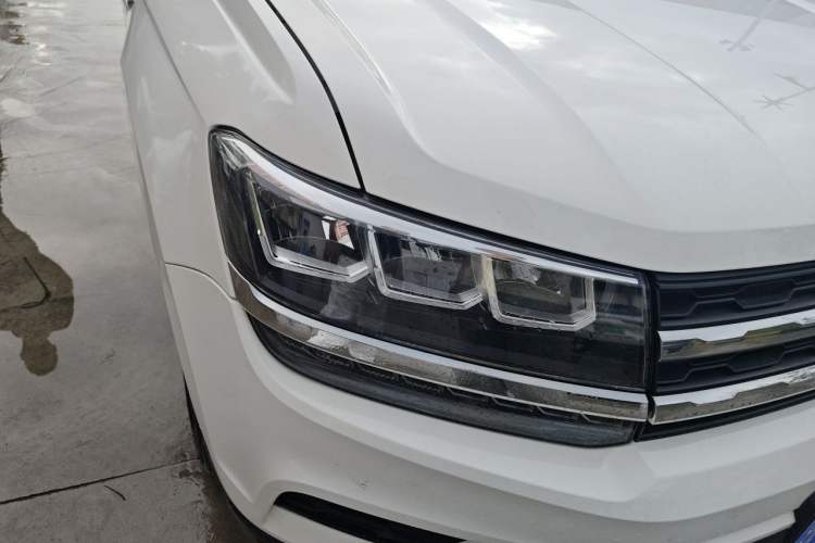 Used Volkswagen Tharu 2022 280TSI Two-Wheel Drive Comfort Edition Right Front Headlight