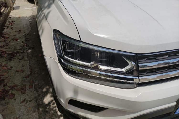 Used Volkswagen Tharu 2022 280TSI Two-Wheel-Drive Luxury Edition Right Front Headlight