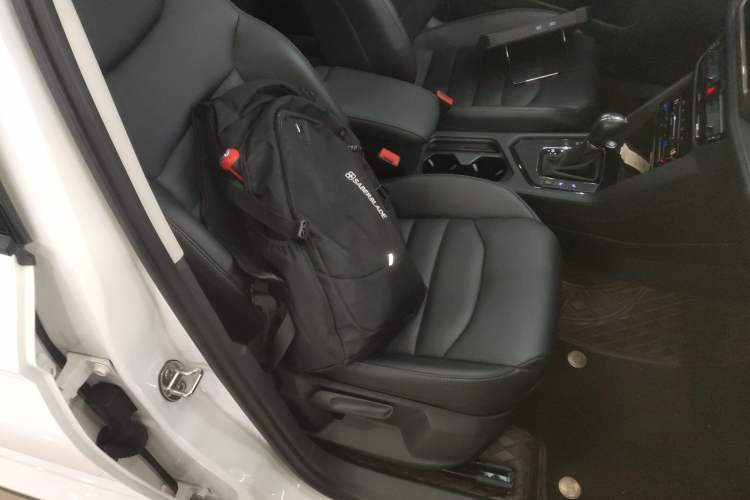 Used Volkswagen Tharu 2022 280TSI Two-Wheel Drive Comfort Edition Right Front Seat
