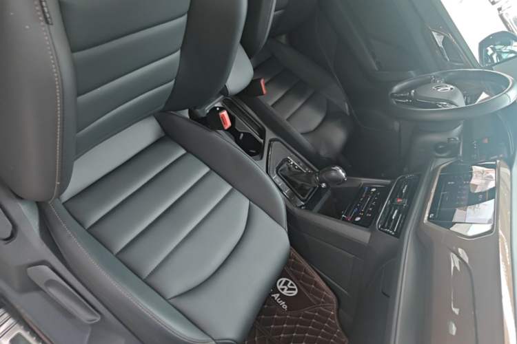Used Volkswagen Tharu 2022 280TSI Two-Wheel Drive Comfort Edition Right Front Seat
