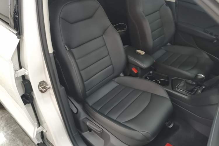 Used Volkswagen Tharu 2022 330TSI Four-Wheel Drive Luxury Edition Right Front Seat