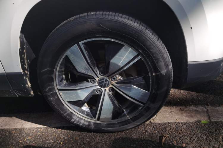 Used Volkswagen Tharu 2022 280TSI Two-Wheel Drive Comfort Edition Right Front Wheel Hub