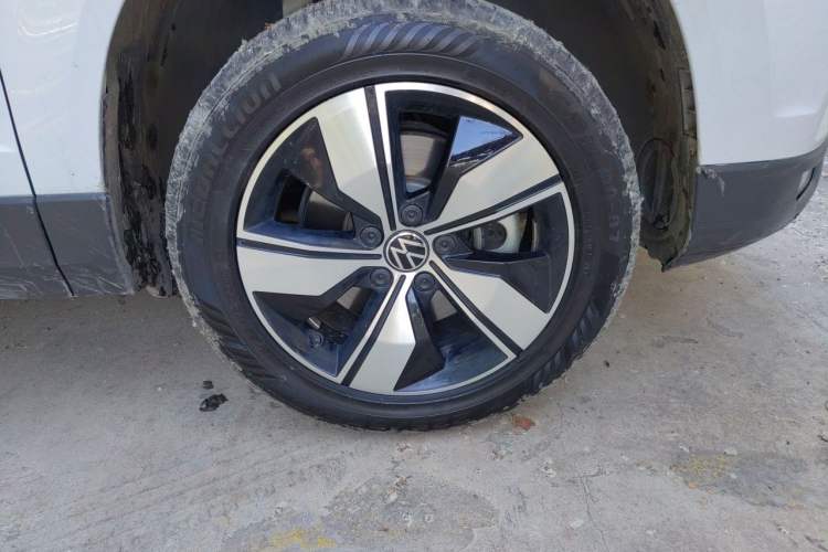 Used Volkswagen Tharu 2022 280TSI Two-Wheel Drive Comfort Edition Right Front Wheel Hub
