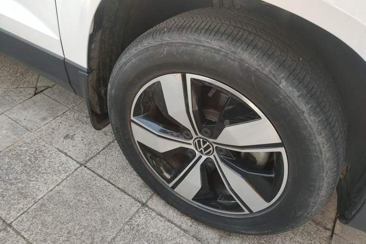 Used Volkswagen Tharu 2022 280TSI Two-Wheel Drive Comfort Edition Right Front Wheel Hub