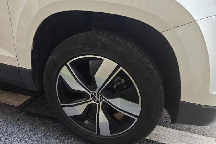 Used Volkswagen Tharu 2022 280TSI Two-Wheel Drive Comfort Edition Right Front Wheel Hub