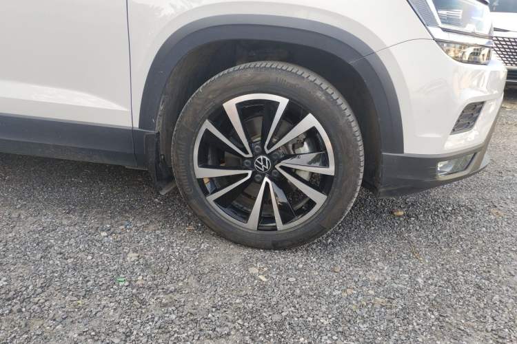 Used Volkswagen Tharu 2022 280TSI Two-Wheel-Drive Luxury Edition Right Front Wheel Hub