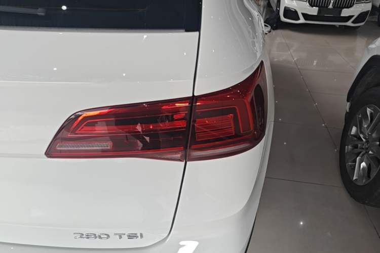 Used Volkswagen Tharu 2022 280TSI Two-Wheel Drive Comfort Edition Right Rear Taillight