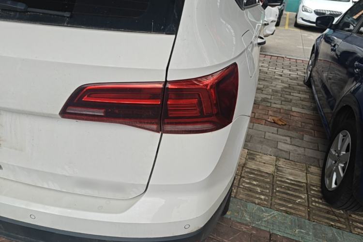 Used Volkswagen Tharu 2022 280TSI Two-Wheel Drive Comfort Edition Right Rear Taillight