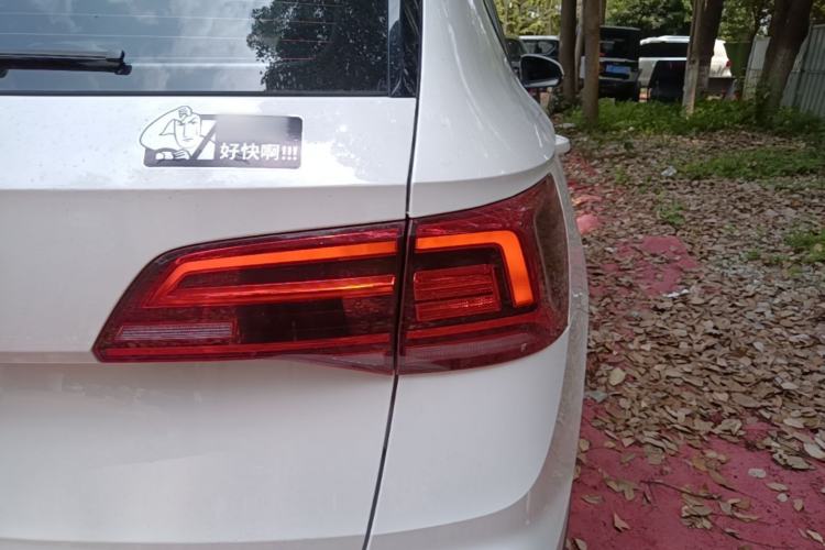 Used Volkswagen Tharu 2022 280TSI Two-Wheel Drive Trend Edition Right Rear Taillight