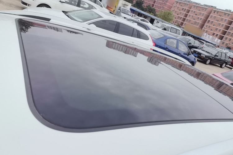 Used Volkswagen Tharu 2022 280TSI Two-Wheel-Drive Luxury Edition Roof