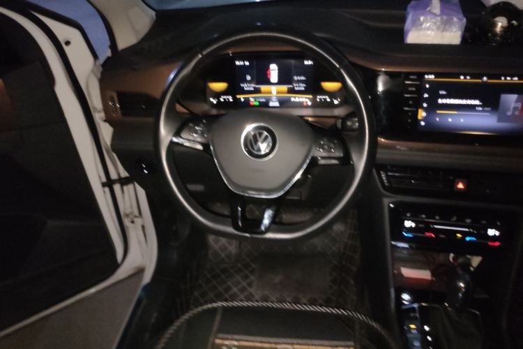 Used Volkswagen Tharu 2022 280TSI Two-Wheel-Drive Luxury Edition Steering Wheel