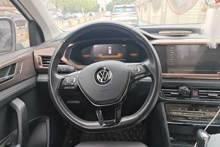 Used Volkswagen Tharu 2022 280TSI Two-Wheel Drive Comfort Edition Steering Wheel