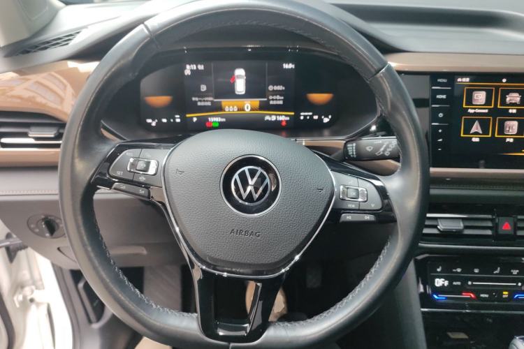 Used Volkswagen Tharu 2022 280TSI Two-Wheel-Drive Luxury Edition Steering Wheel