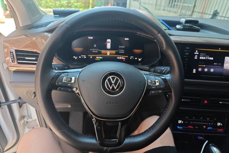 Used Volkswagen Tharu 2022 280TSI Two-Wheel Drive Comfort Edition Steering Wheel