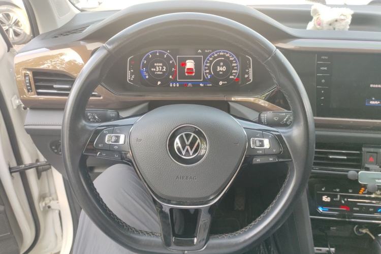 Used Volkswagen Tharu 2022 280TSI Two-Wheel-Drive Luxury Edition Steering Wheel