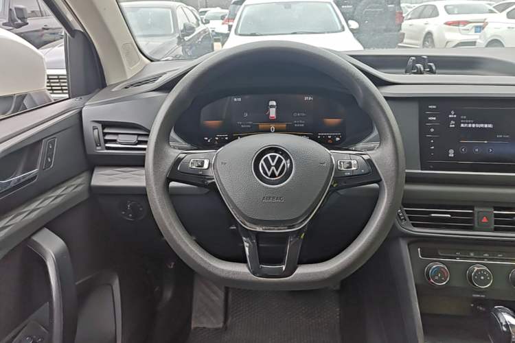 Used Volkswagen Tharu 2022 280TSI Two-Wheel Drive Trend Edition Steering Wheel