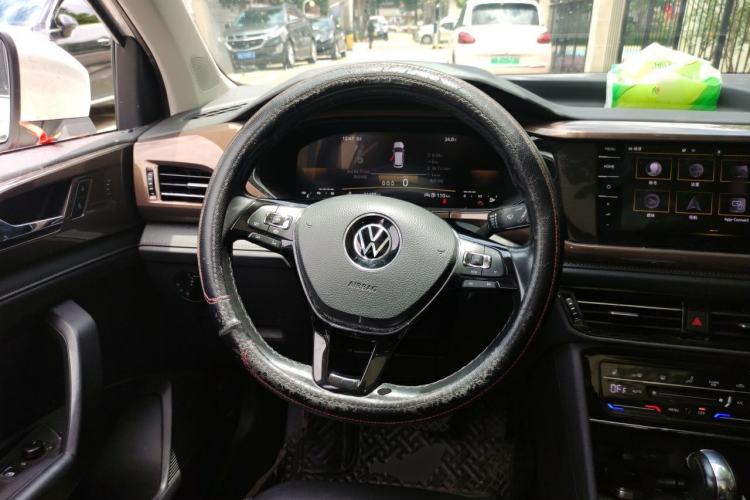 Used Volkswagen Tharu 2022 280TSI Two-Wheel-Drive Luxury Edition Steering Wheel