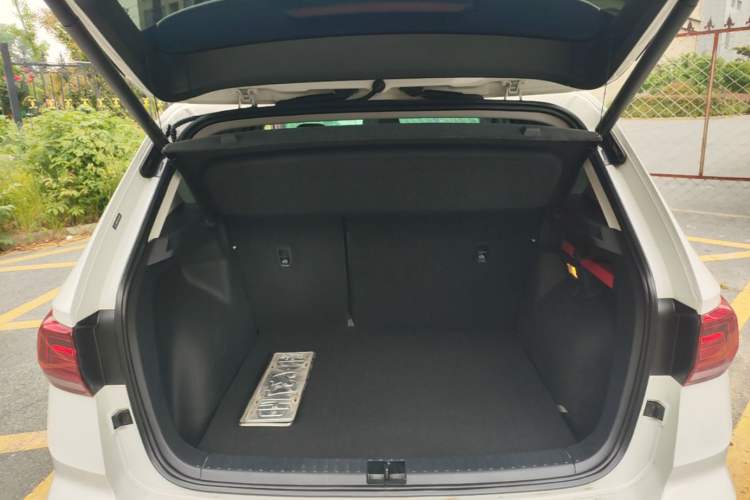 Used Volkswagen Tharu 2022 330TSI Four-Wheel Drive Luxury Edition Trunk