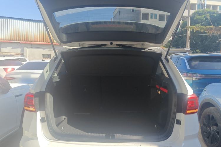 Used Volkswagen Tharu 2022 330TSI Four-Wheel Drive Luxury Edition Trunk