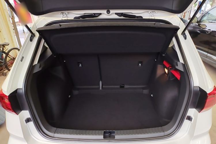 Used Volkswagen Tharu 2022 280TSI Two-Wheel Drive Comfort Edition Trunk