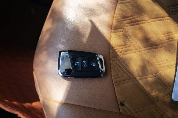 Used Volkswagen Tharu 2022 280TSI Two-Wheel Drive Trend Edition Vehicle Key