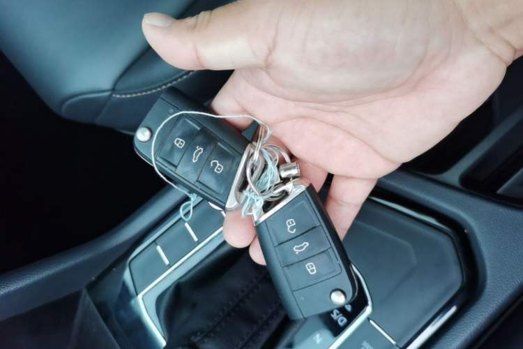 Used Volkswagen Tharu 2022 280TSI Two-Wheel-Drive Luxury Edition Vehicle Key