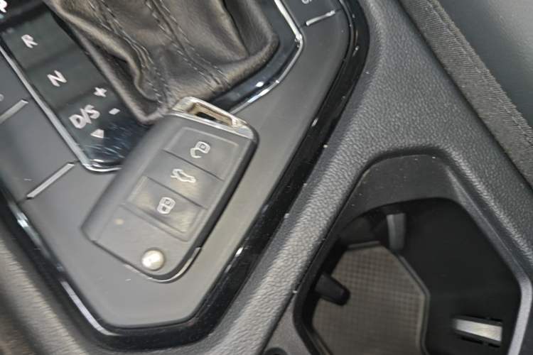 Used Volkswagen Tharu 2022 280TSI Two-Wheel Drive Comfort Edition Vehicle Key