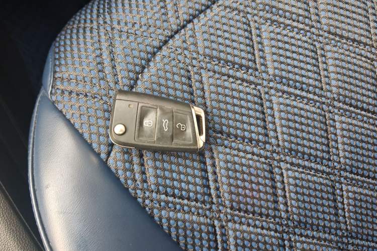 Used Volkswagen Tharu 2022 280TSI Two-Wheel Drive Comfort Edition Vehicle Key