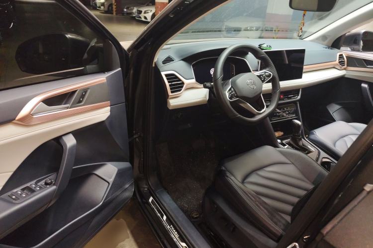 Used Volkswagen Tharu 2023 300TSI Two-Wheel-Drive Full Moon Edition Driver Seat