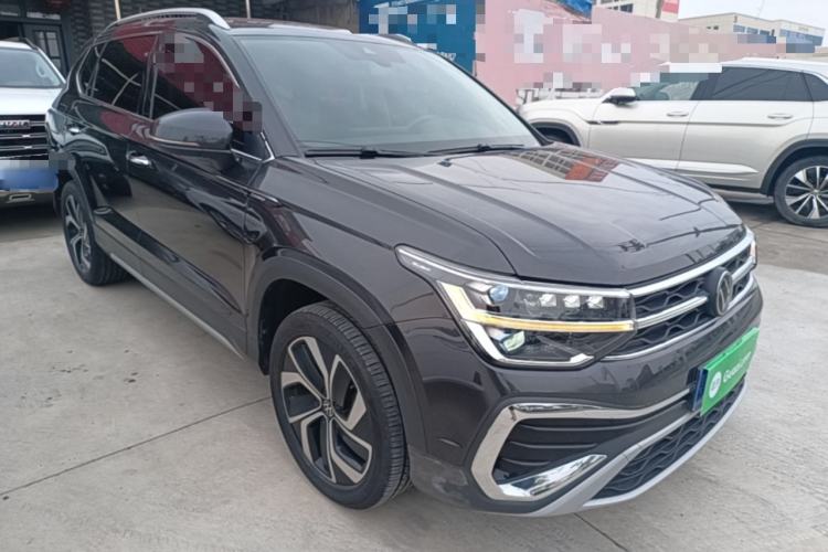 Used Volkswagen Tharu 2023 300TSI Two-Wheel-Drive Full Moon Edition Front Right 45 Deg