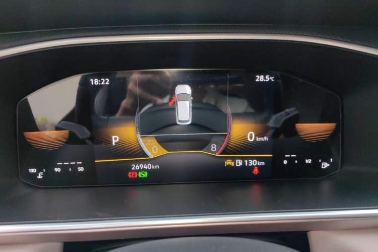 Used Volkswagen Tharu 2023 300TSI Two-Wheel-Drive Moonlight Edition Instrument Cluster