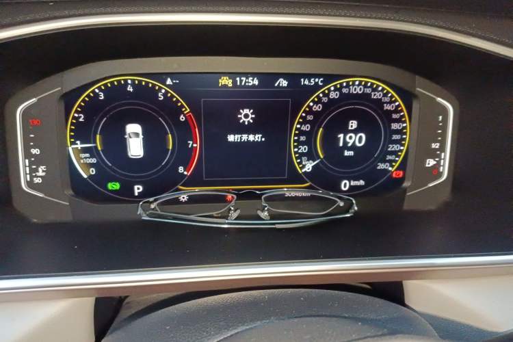 Used Volkswagen Tharu 2023 300TSI Two-Wheel-Drive Full Moon Edition Instrument Cluster