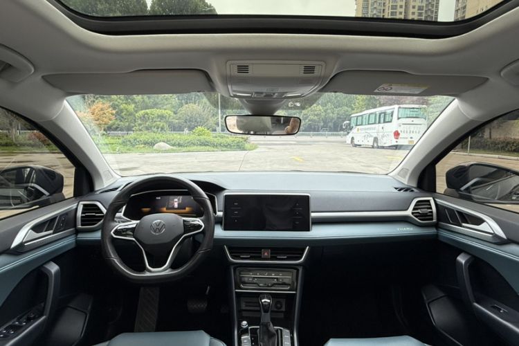 Used Volkswagen Tharu 2023 300TSI Two-Wheel-Drive Moonlight Edition Interior 1
