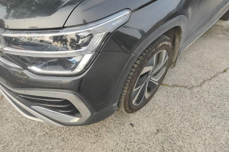 Used Volkswagen Tharu 2023 300TSI Two-Wheel-Drive Full Moon Edition Left Front Headlight