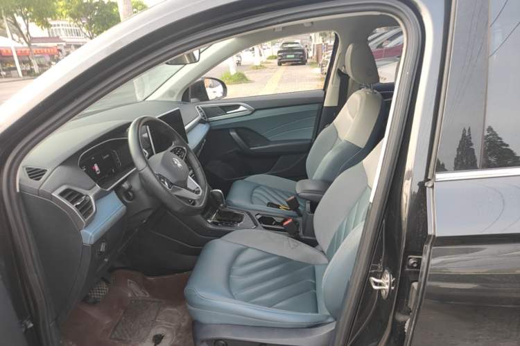 Used Volkswagen Tharu 2023 300TSI Two-Wheel-Drive Full Moon Edition Left Front Seat