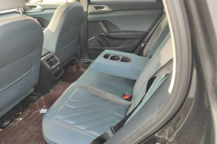Used Volkswagen Tharu 2023 300TSI Two-Wheel-Drive Full Moon Edition Left Rear Seat