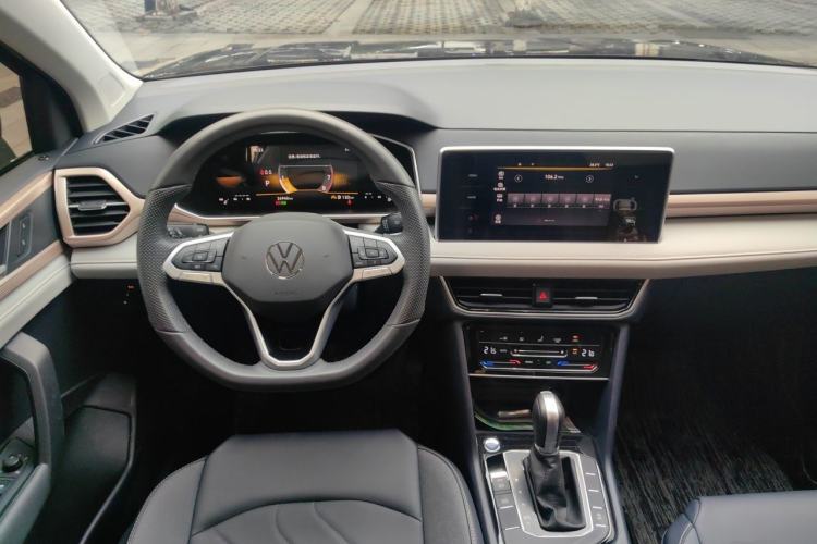 Used Volkswagen Tharu 2023 300TSI Two-Wheel-Drive Moonlight Edition Steering Wheel