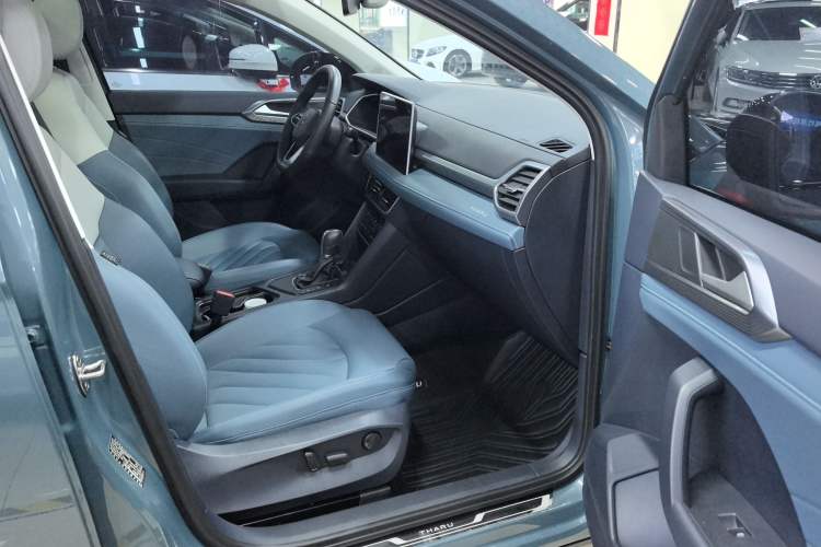 Used Volkswagen Tharu 2023 300TSI Two-Wheel-Drive Moon Luxury Edition Interior 2