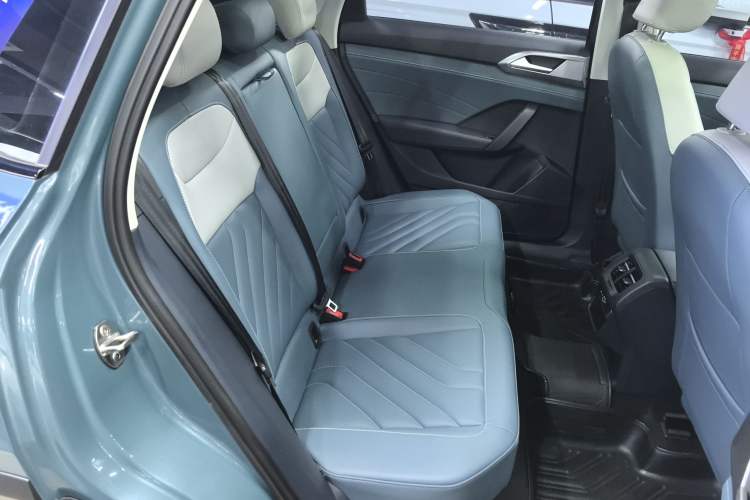 Used Volkswagen Tharu 2023 300TSI Two-Wheel-Drive Moon Luxury Edition Interior 4