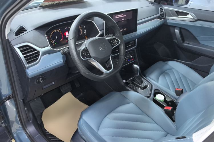 Used Volkswagen Tharu 2023 300TSI Two-Wheel-Drive Moon Luxury Edition Interior 5