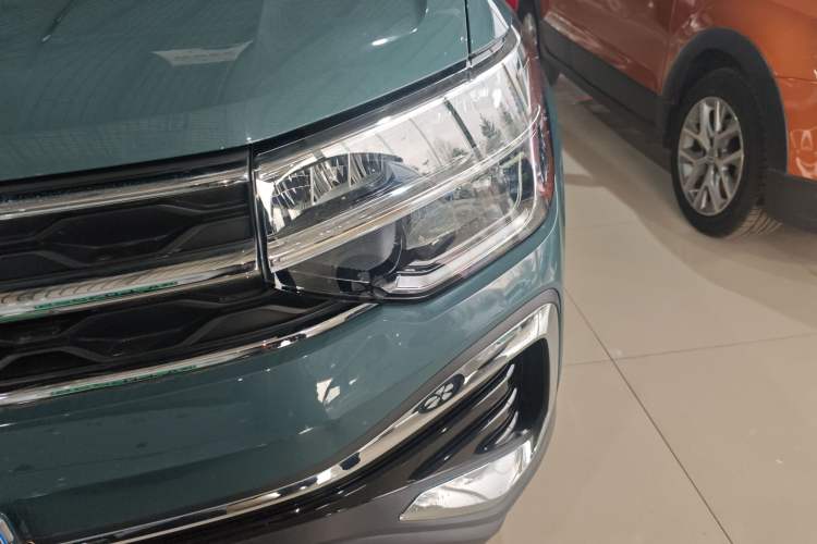 Used Volkswagen Tharu 2023 300TSI Two-Wheel-Drive Moonlight Edition Left Front Headlight