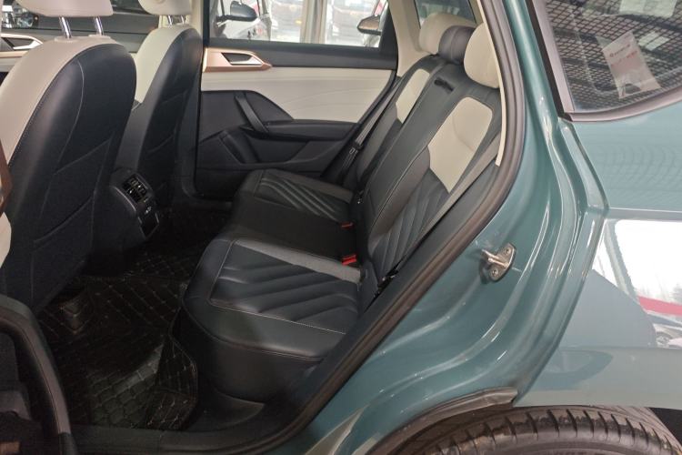 Used Volkswagen Tharu 2023 300TSI Two-Wheel-Drive Moonlight Edition Left Rear Seat