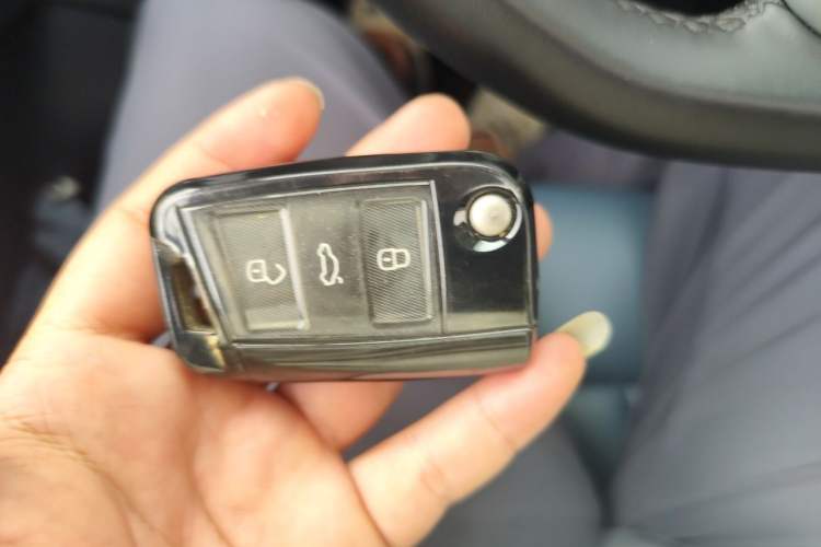 Used Volkswagen Tharu 2023 300TSI Two-Wheel-Drive Full Moon Edition Vehicle Key