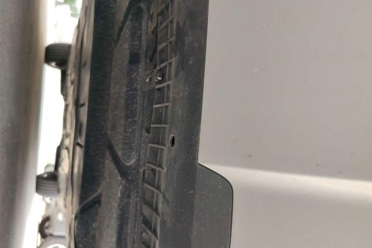 Used Volkswagen Tharu 2023 300TSI Two-Wheel-Drive Full Moon Edition Chassis Front