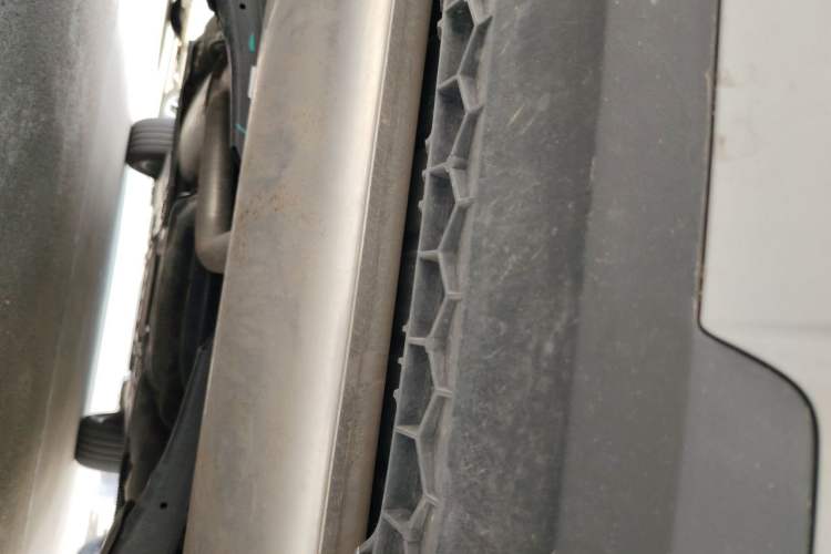 Used Volkswagen Tharu 2023 300TSI Two-Wheel-Drive Full Moon Edition Chassis Rear