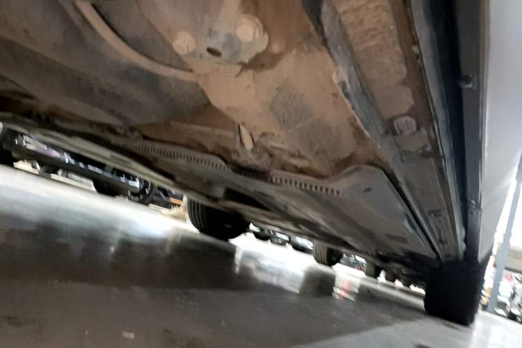 Used Volkswagen Tharu 2023 300TSI Two-Wheel-Drive Full Moon Edition Chassis Rear Right